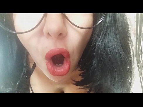 ❤️ מותק, אמך החורגת לא מרשה לך ללכת לבית הספר היום... אני צריך אותך יותר מדי... ️ סרטון פורנו ב-iw.javdoe.top ❌❤